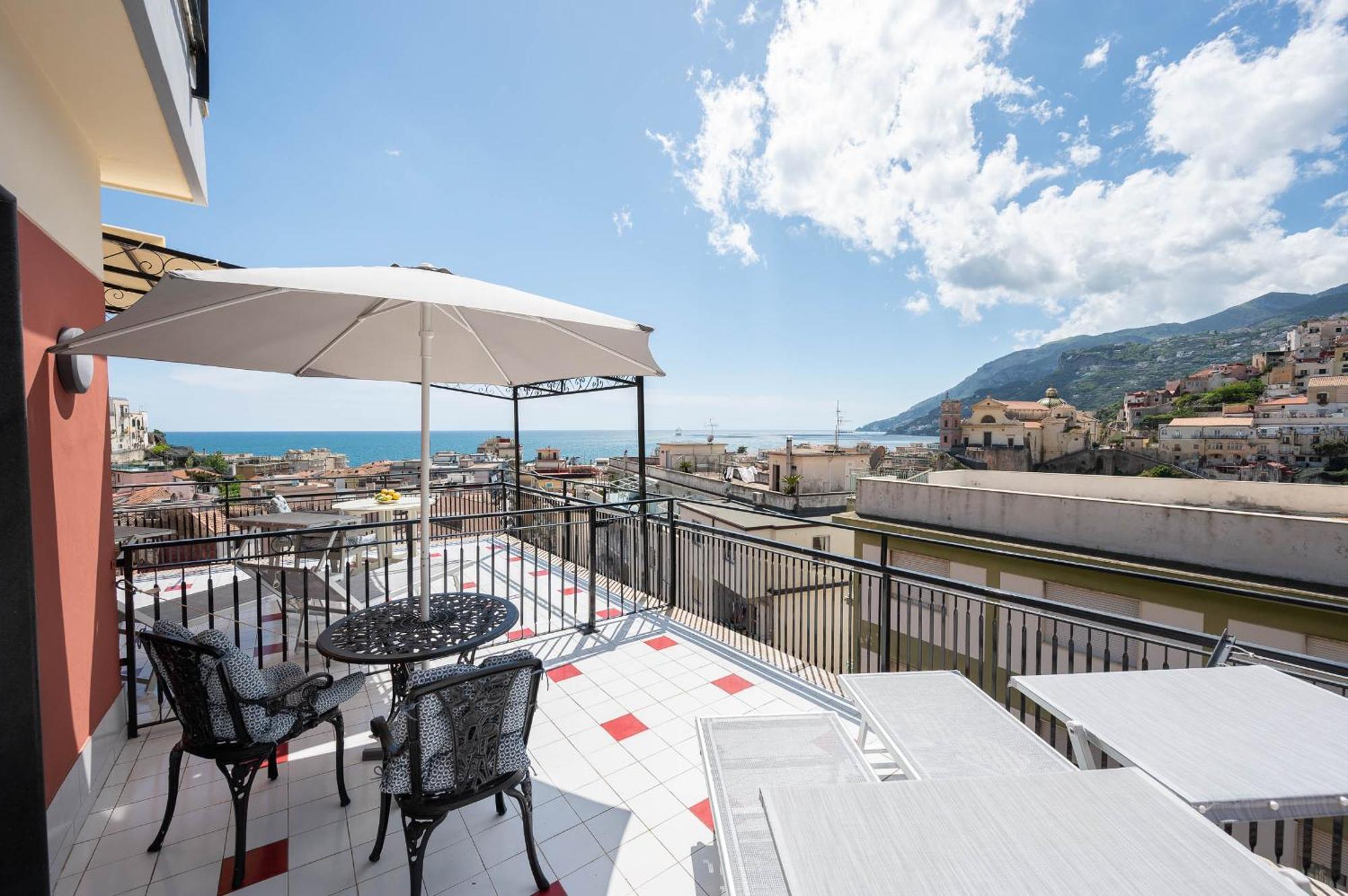 Sunrise Guest House Майорі Екстер'єр фото