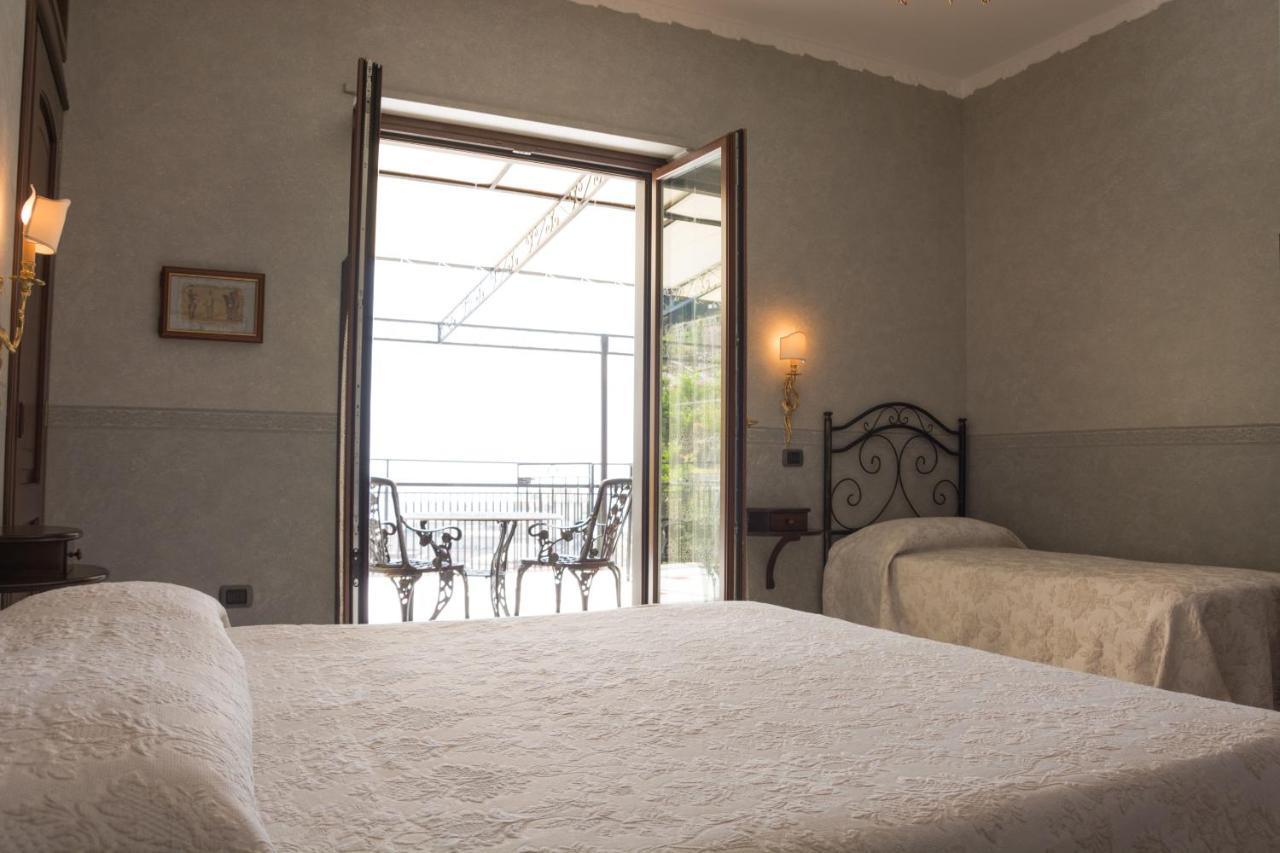 Sunrise Guest House Майорі Номер фото